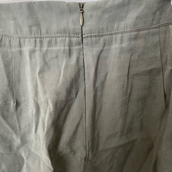 BCBG Skirt - Picture 6 of 6